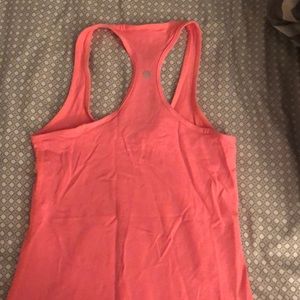 NWOT size 4 lululemon tank
